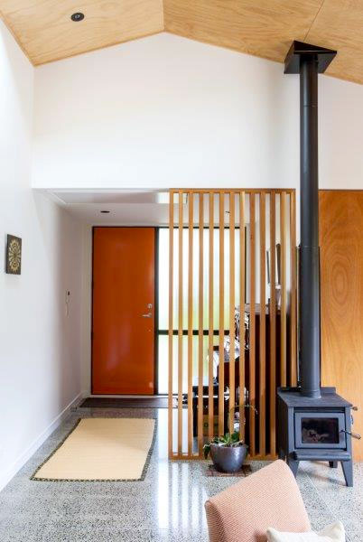 WHAT TO CONSIDER WHEN RENOVATING YOUR ENTRANCE-WAY